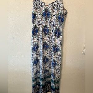 Skies Are Blue Floral Print Maxi Dress